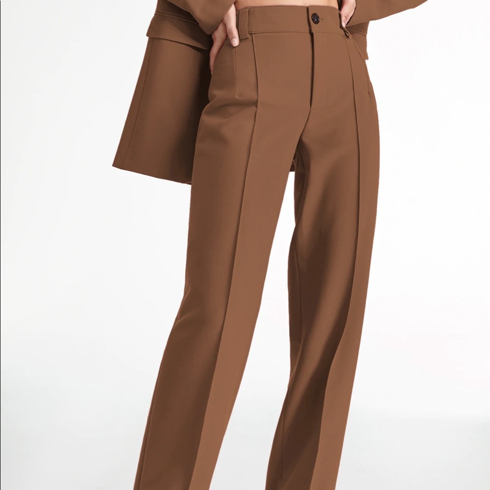 High waisted pleated brown trouser pants